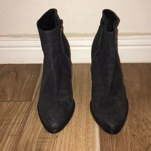 Freda Salvador black booties